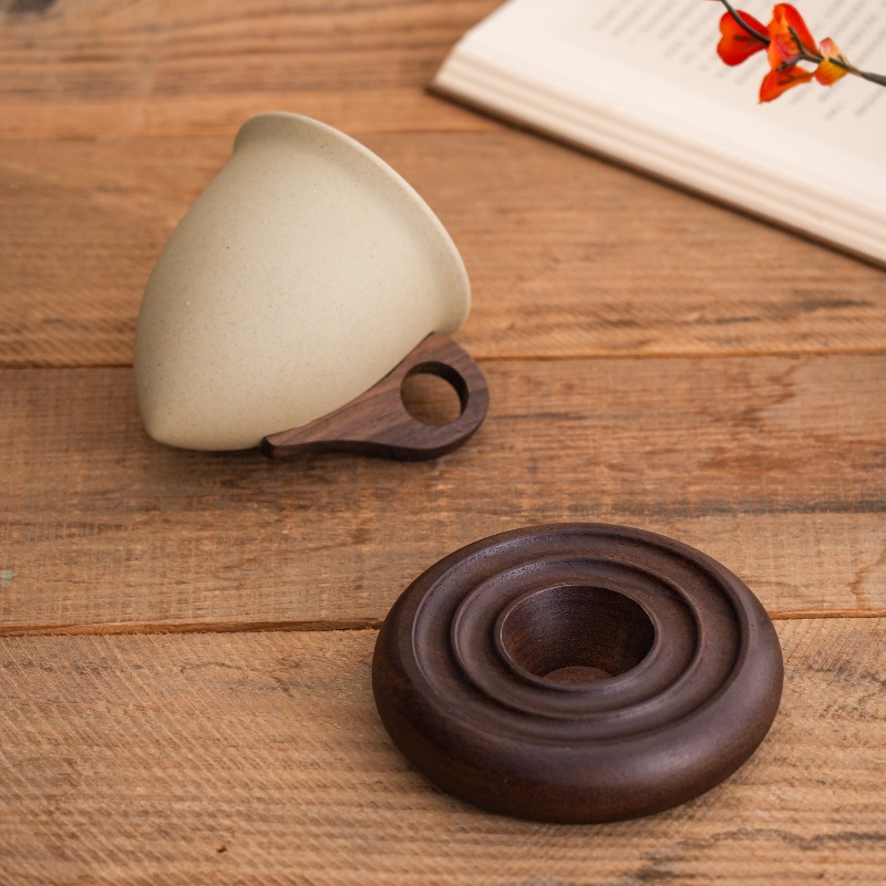 クリエイティブなブラウンセラミックと木製の組み合わせコーヒー - Coffee Tea For Garden のレビューと価格
