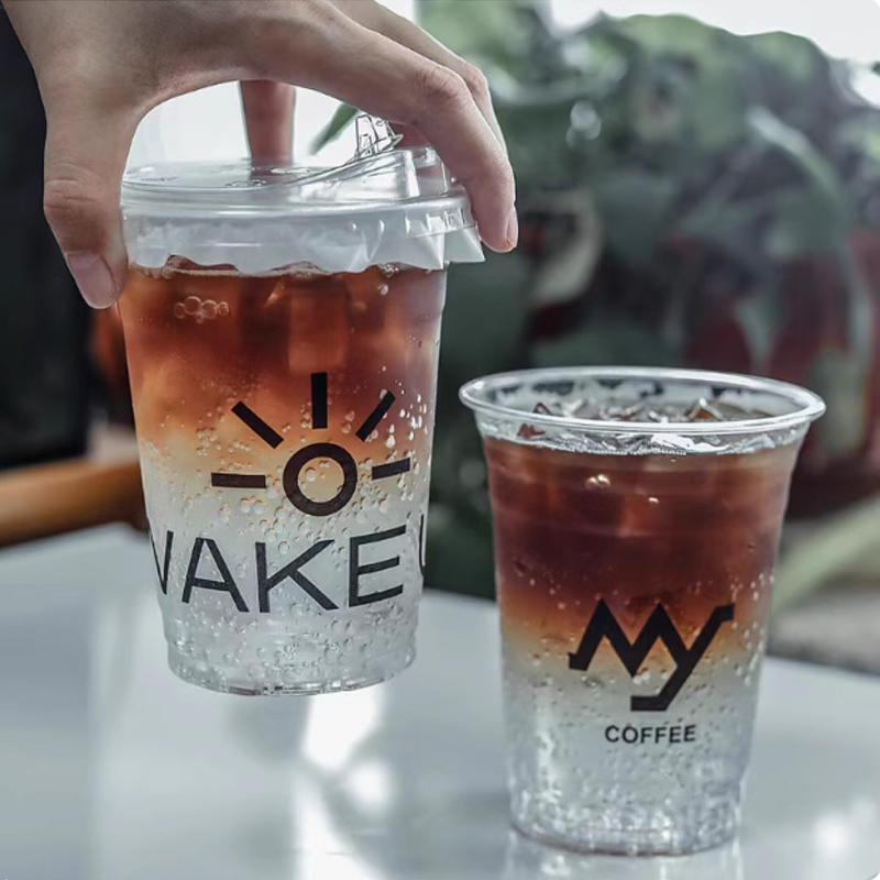 カスタマイズされたロゴのY字型プラスチックカップ、バブルティ - Coffee Tea Day のレビューと価格